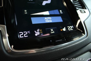 Volvo XC90 B5 AWD 7 míst/PilotAssist 2021