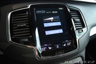 Volvo XC90 B5 AWD 7 míst/PilotAssist 2021