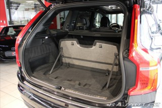 Volvo XC90 B5 AWD 7 míst/PilotAssist 2021