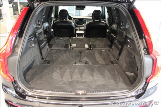 Volvo XC90 B5 AWD 7 míst/PilotAssist 2021