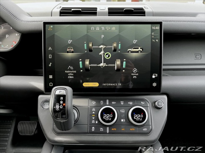 Land Rover Defender 3,0 110 X-Dynamic SE D250 2026