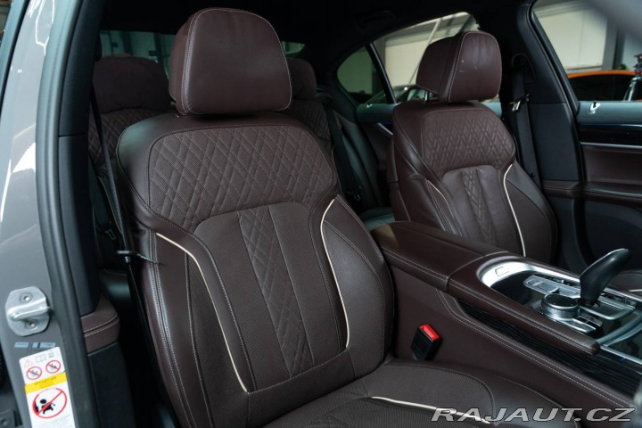 BMW 7 740d xDrive A/T 2019