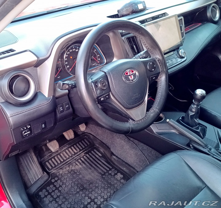 Toyota RAV4 XA3 2013