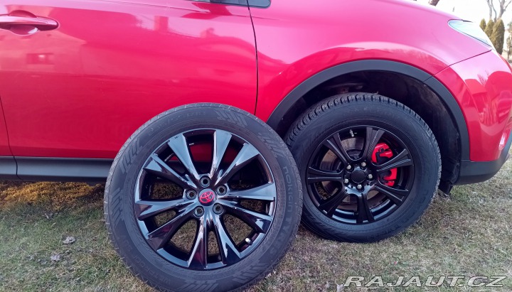 Toyota RAV4 XA3 2013