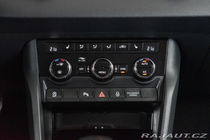 Škoda Karoq 1.6 TDI STYLE*KAMERA*ACC* 2019