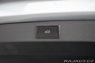 Škoda Karoq 1.6 TDI STYLE*KAMERA*ACC* 2019