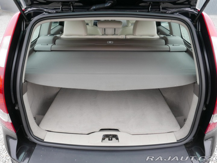 Volvo V50 2,5 T5 AWD Automat REZERV 2007