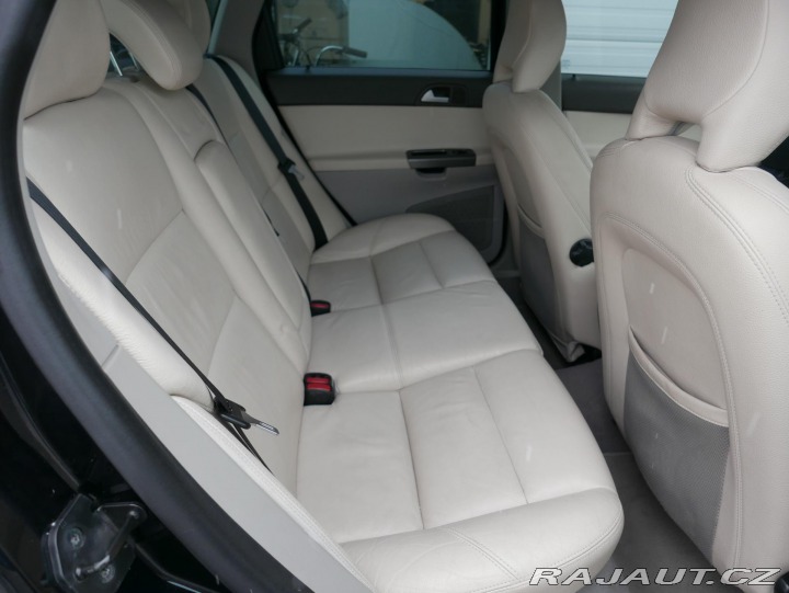 Volvo V50 2,5 T5 AWD Automat REZERV 2007