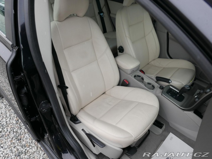 Volvo V50 2,5 T5 AWD Automat REZERV 2007