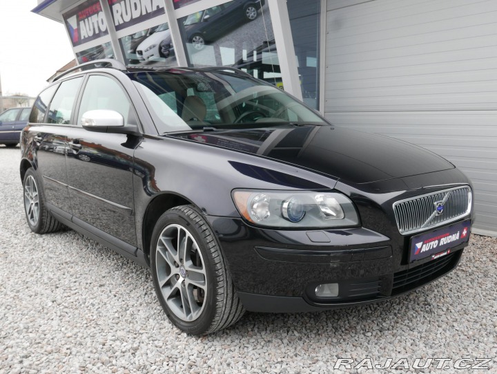 Volvo V50 2,5 T5 AWD Automat REZERV 2007