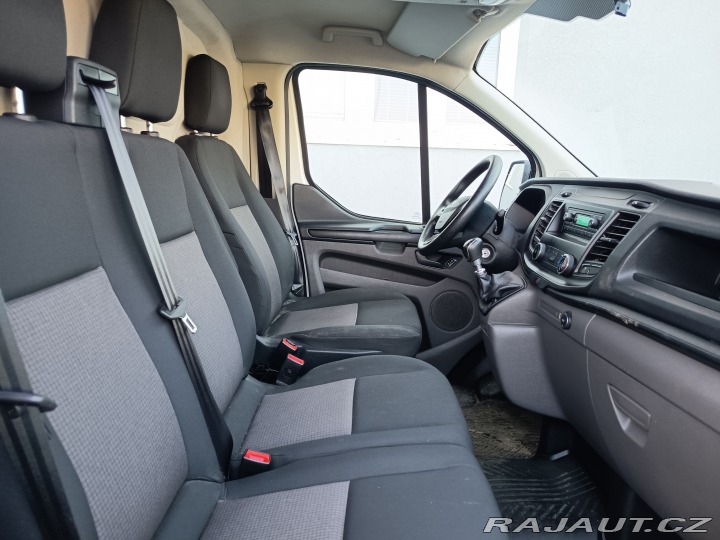 Ford Transit Custom 2,0TDCi 3-mistný 112TKM 2019