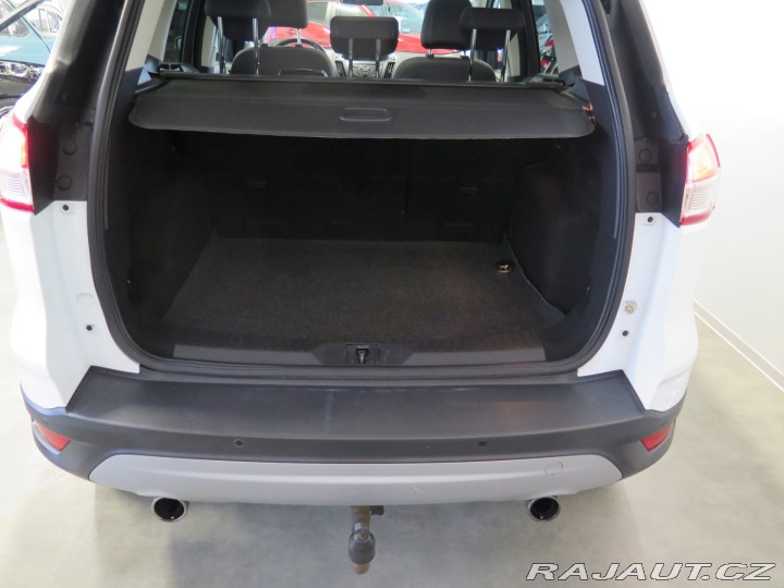 Ford Kuga 1.6 EB,klima,tažné,výhřev 2013