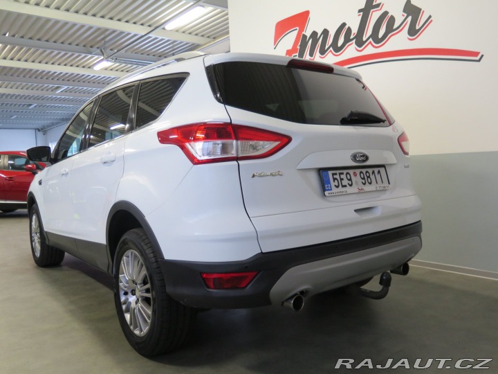 Ford Kuga 1.6 EB,klima,tažné,výhřev 2013