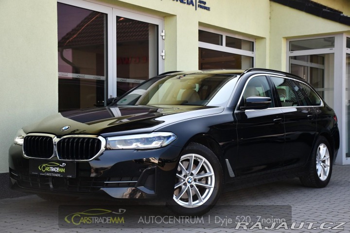 BMW 5 520i SERV.KNÍŽKA KAMERA 1 2022