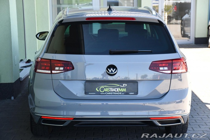 Volkswagen Passat 2.0TDi ELEGANCE KAMERA 1M 2022