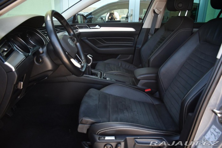 Volkswagen Passat 2.0TDi ELEGANCE KAMERA 1M 2022
