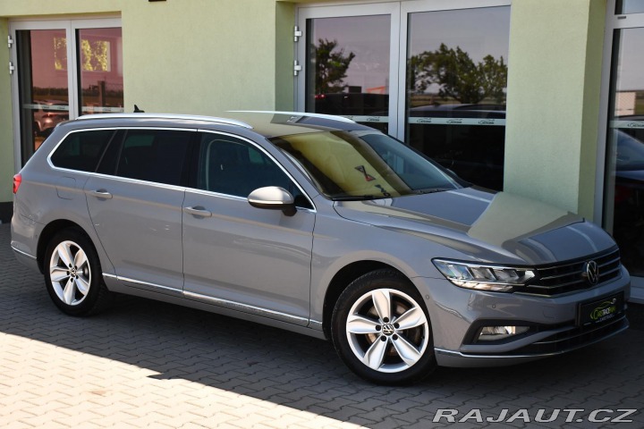 Volkswagen Passat 2.0TDi ELEGANCE KAMERA 1M 2022