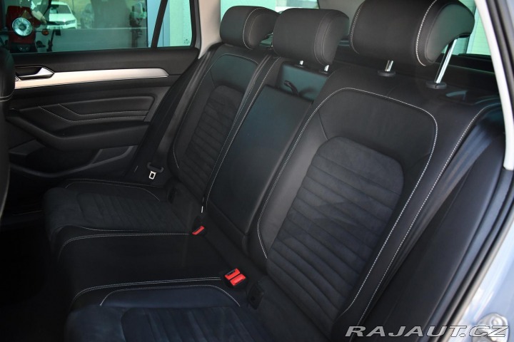 Volkswagen Passat 2.0TDi ELEGANCE KAMERA 1M 2022