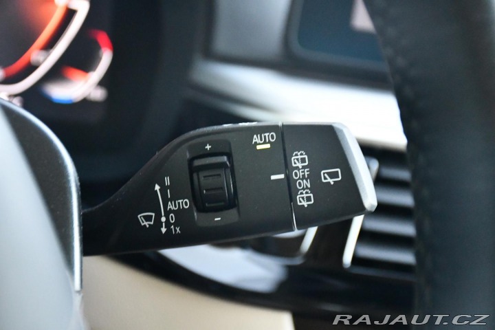 BMW 5 520i SERV.KNÍŽKA KAMERA 1 2022