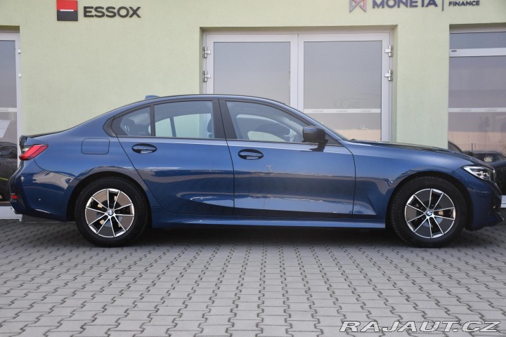 BMW 3 318d SERV.KNÍŽKA REZERVAC 2022