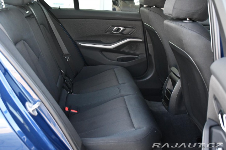 BMW 3 318d SERV.KNÍŽKA REZERVAC 2022