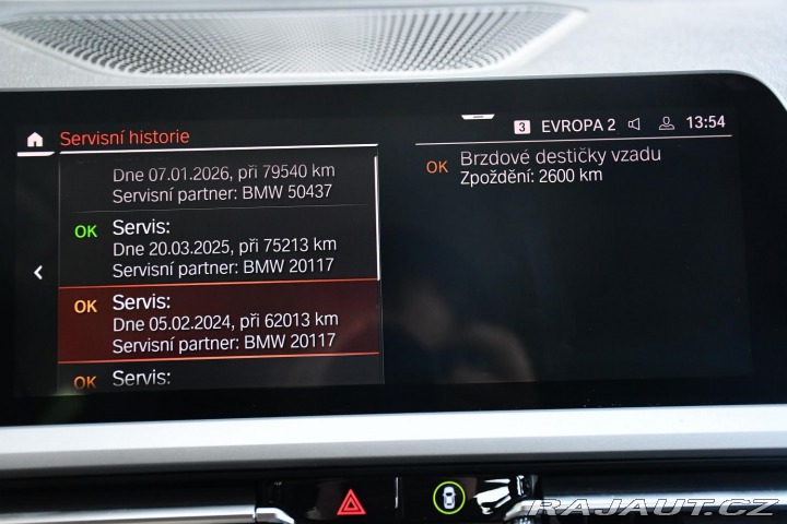 BMW 3 318d SERV.KNÍŽKA 1M ČR 2022