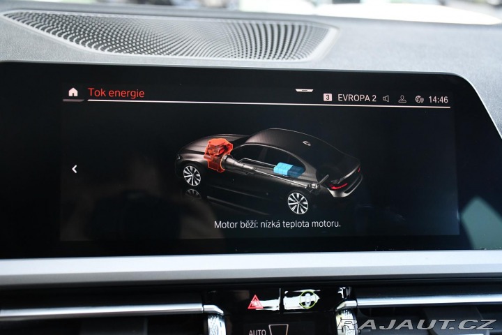 BMW 3 318d SERV.KNÍŽKA 1M ČR 2022