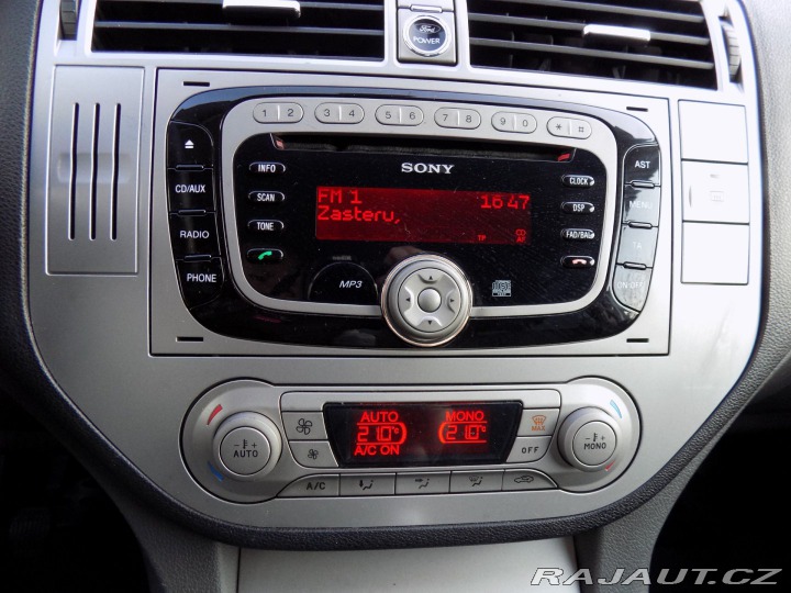 Ford Kuga 2.0TDCi/AWD/LED/Klimatiza 2012