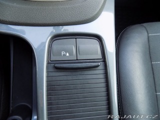 Ford Kuga 2.0TDCi/AWD/LED/Klimatiza 2012