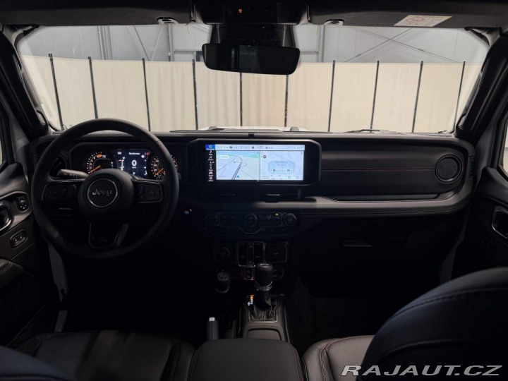 Jeep Wrangler Rubicon 2.0Turbo 272k AT8 2025