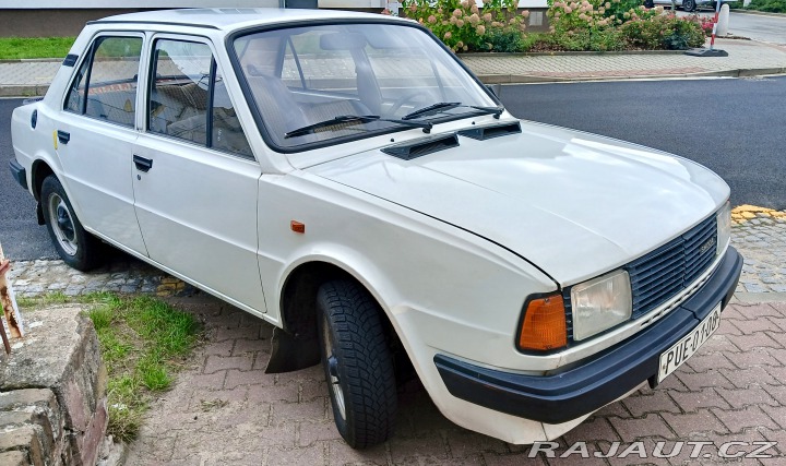 Škoda 120  1981