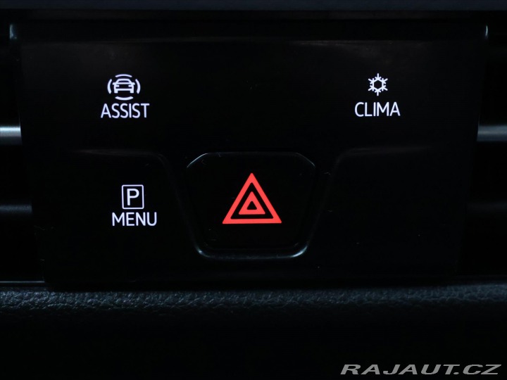 Volkswagen Golf 1,5 TSI 110kW DSG CZ 1.Ma 2023