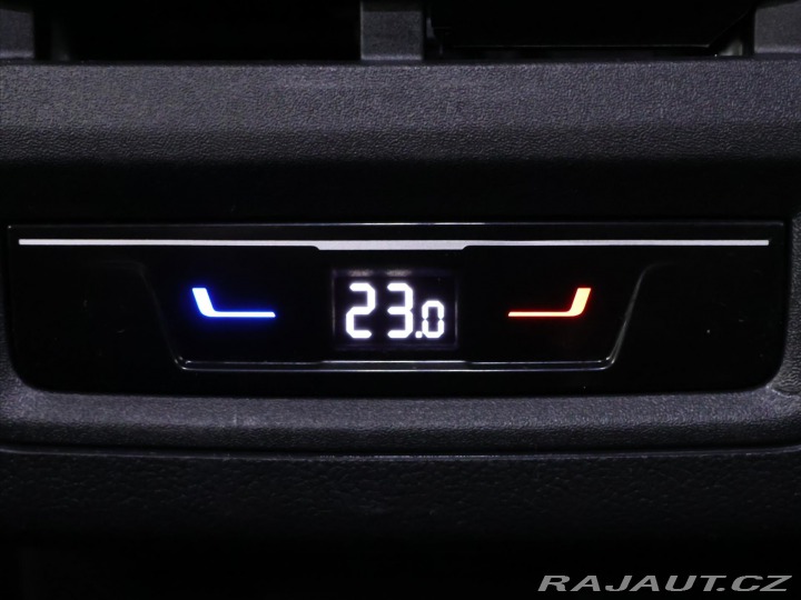 Volkswagen Golf 1,5 TSI 110kW DSG CZ 1.Ma 2023