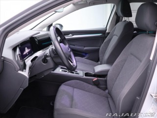 Volkswagen Golf 1,5 TSI 110kW DSG CZ 1.Ma 2023