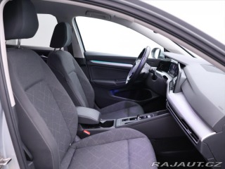 Volkswagen Golf 1,5 TSI 110kW DSG CZ 1.Ma 2023