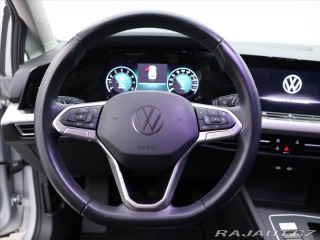 Volkswagen Golf 1,5 TSI 110kW DSG CZ 1.Ma 2023