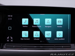 Volkswagen Golf 1,5 TSI 110kW DSG CZ 1.Ma 2023