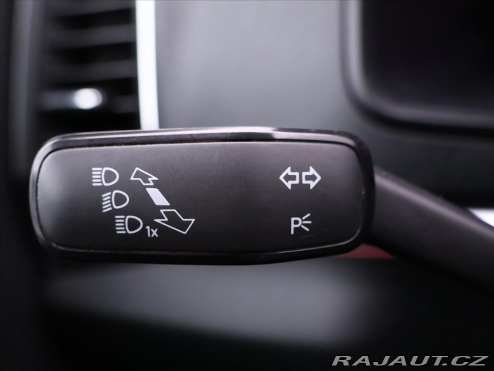 Škoda Karoq 2,0 TDI 110KW Navi LED 2021