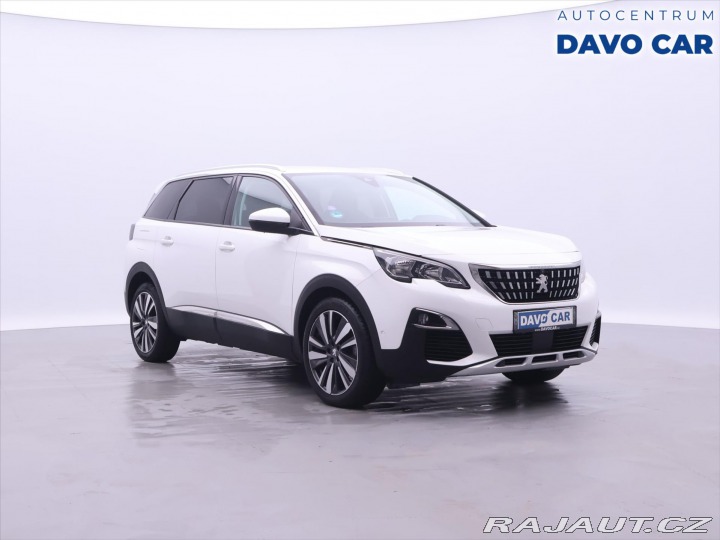 Peugeot 5008 1,2 PT Premium 7-Míst Ser 2021