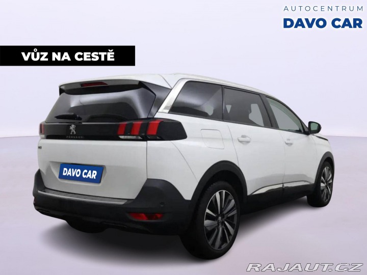 Peugeot 5008 1,2 PT Premium 7míst serv 2021