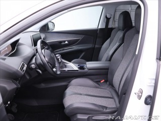 Peugeot 5008 1,2 PT Premium 7-Míst Ser 2021