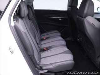 Peugeot 5008 1,2 PT Premium 7-Míst Ser 2021