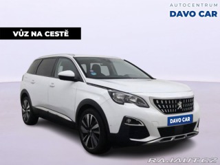 Peugeot 5008 1,2 PT Premium 7míst serv 2021