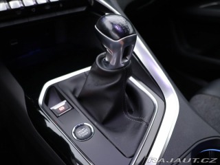 Peugeot 5008 1,2 PT Premium 7-Míst Ser 2021