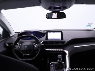 Peugeot 5008 1,2 PT Premium 7-Míst Ser 2021