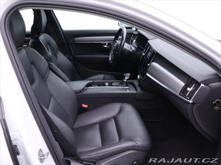 Volvo S90 2,0 D5 177kw AWD Momentum 2018