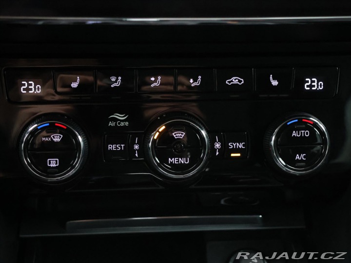 Škoda Superb 2,0 TDI DSG CZ 1.Maj LED 2021