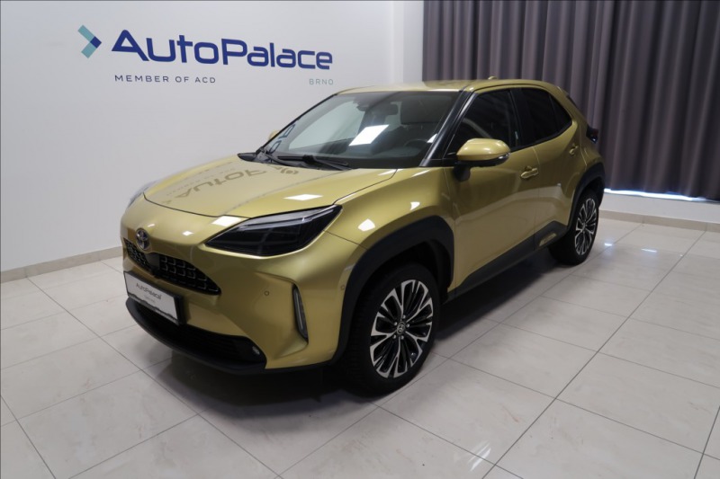 Toyota Yaris Cross 1,5 HYBRID AWD-i ČR TAŽNÉ