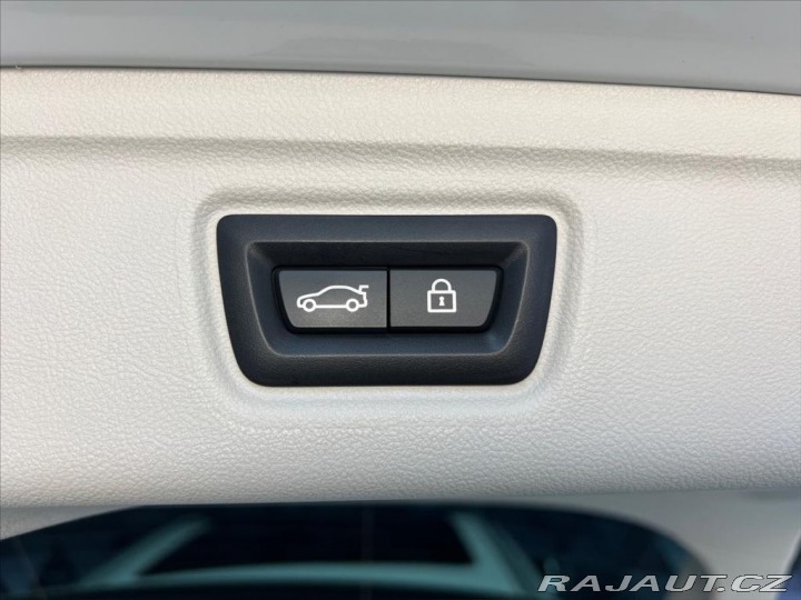 BMW 3 320d xDrive LUXURY, EL. T 2020