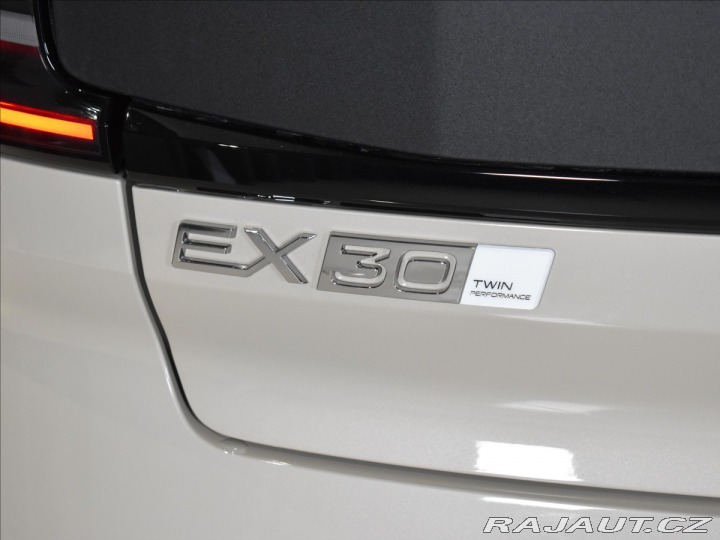 Volvo EX30 0,0 Ultra  Twin motor per 2025